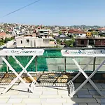 Apartamento Vila Aliaj Special Rooftop For Two *