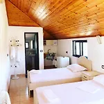 Vila Aliaj Special Rooftop For Two *