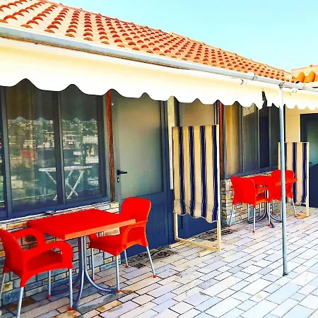 Vila Aliaj Special Rooftop For Two