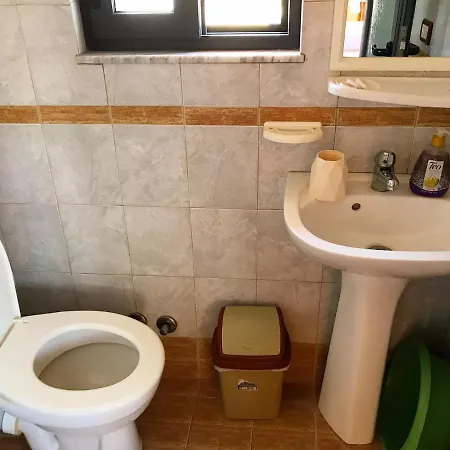 Vila Aliaj Special Rooftop For Two *