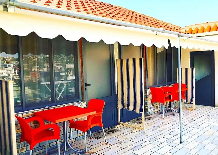 Vila Aliaj Special Rooftop For Two