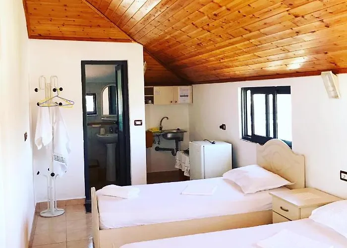 Vila Aliaj Special Rooftop For Two *