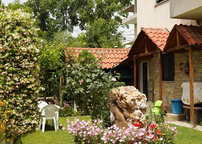 Vila Aliaj Special Rooftop For Two Appartement *