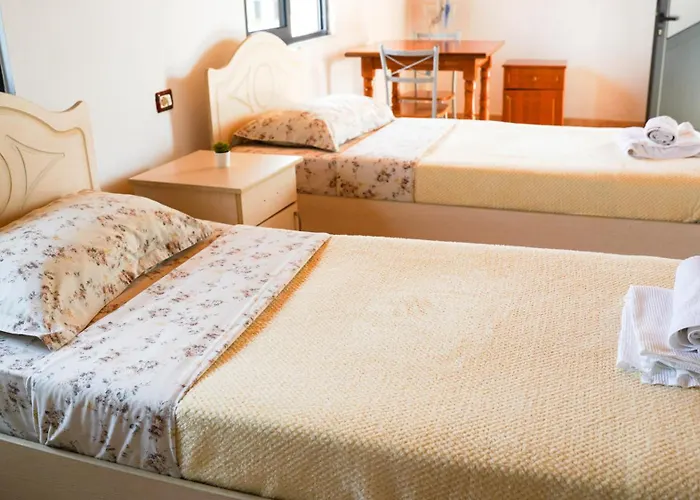 Vila Aliaj Special Rooftop For Two Appartement *